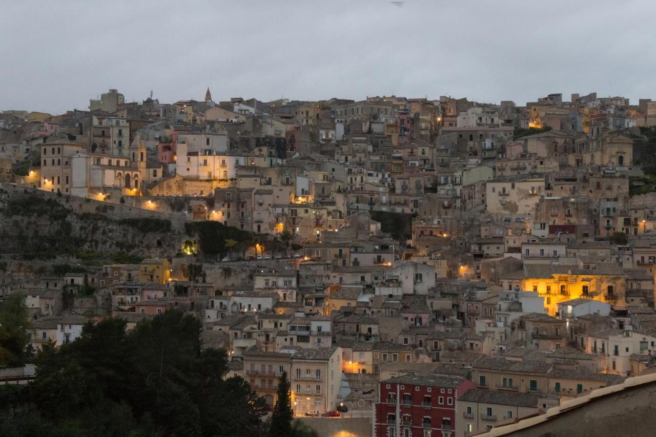 Oikos - Ragusa Ibla Extérieur photo